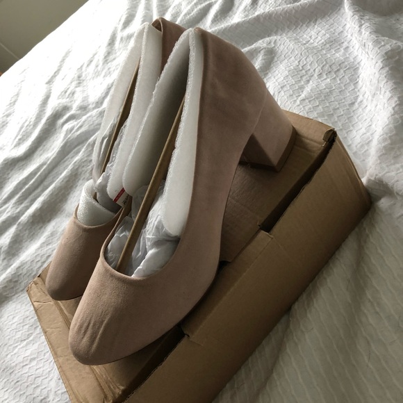 Pull&Bear Block Heel Ballet Pump - Picture 2 of 8